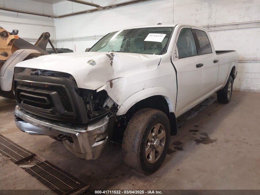2015 RAM 2500 VIN: 3C6TR5JT2FG645527