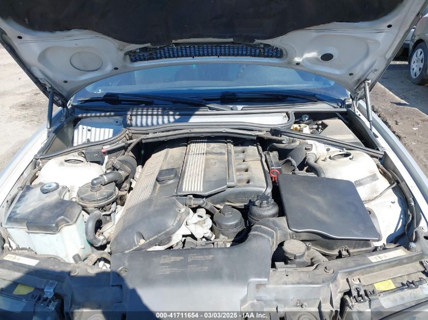 2004 BMW 330Ci VIN: WBABW53444PJ95582 Lot: 41711654