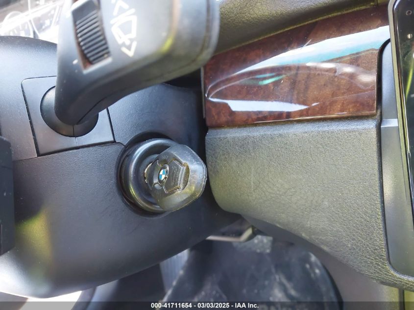 2004 BMW 330Ci VIN: WBABW53444PJ95582 Lot: 41711654