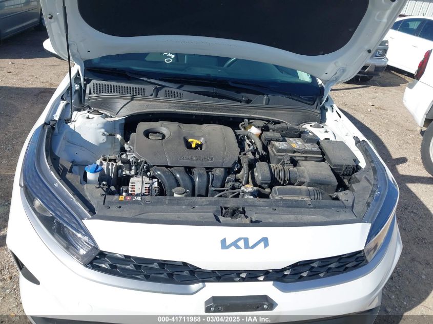 2024 Kia Forte Lxs VIN: 3KPF24AD9RE765015 Lot: 41711988