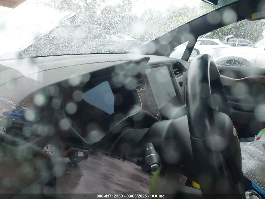 2021 Tesla Model X Long Range Dual Motor All-Wheel Drive/Long Range Plus Dual Motor All-Wheel Drive VIN: 5YJXCDE29MF325003 Lot: 41712350