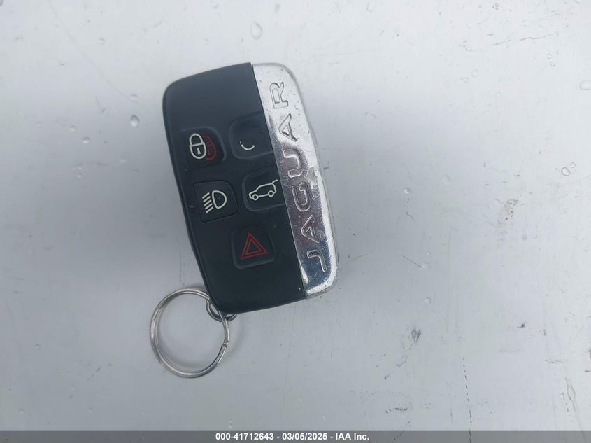 2016 JAGUAR XF 35T PREMIUM - SAJBD4BV8GCY18423