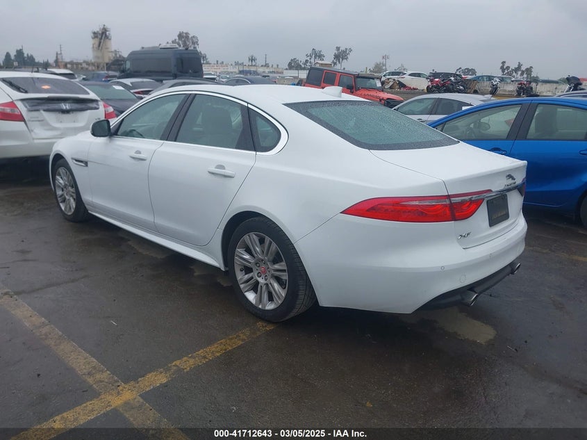 2016 JAGUAR XF 35T PREMIUM - SAJBD4BV8GCY18423