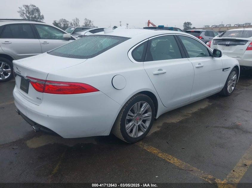 2016 JAGUAR XF 35T PREMIUM - SAJBD4BV8GCY18423