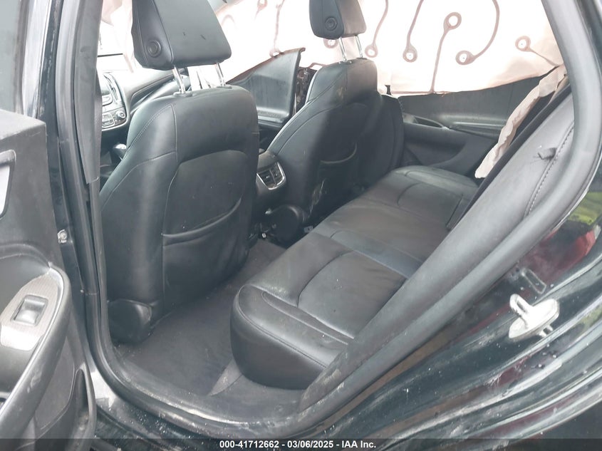 2018 CHEVROLET MALIBU VIN: 1G1ZD5ST9JF199430