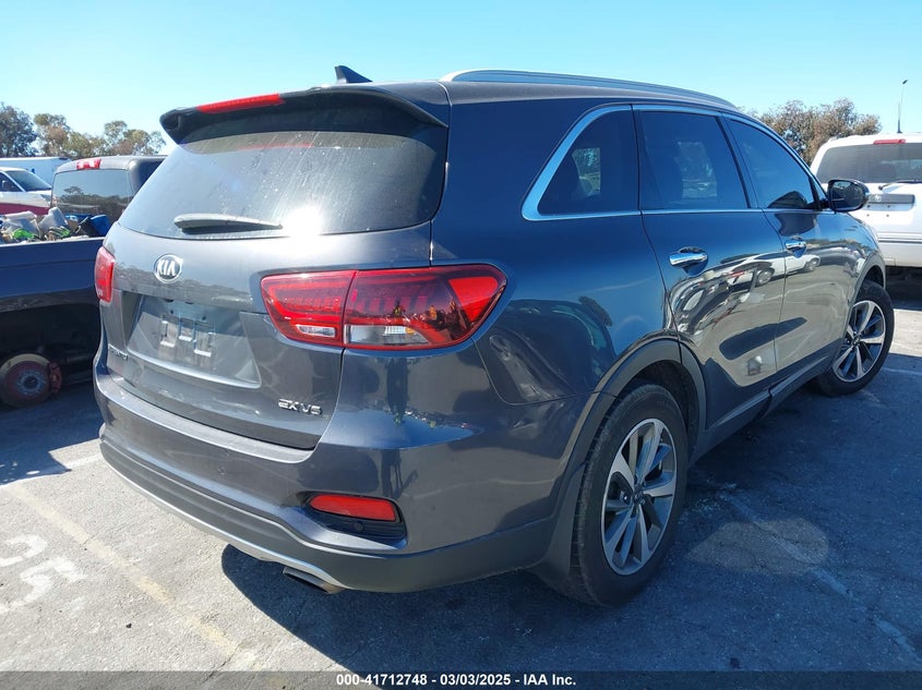 2019 KIA SORENTO VIN: 5XYPH4A59KG457959