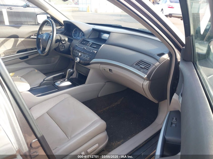 2009 HONDA ACCORD VIN: 1HGCP36829A011727