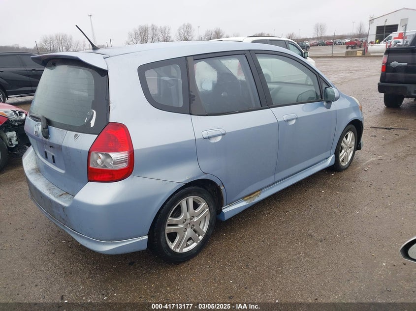2008 HONDA FIT VIN: JHMGD38618S003436