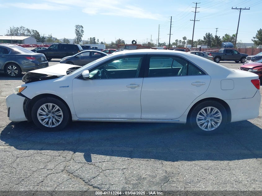2014 TOYOTA CAMRY HYBRID VIN: 4T1BD1FK5EU135465