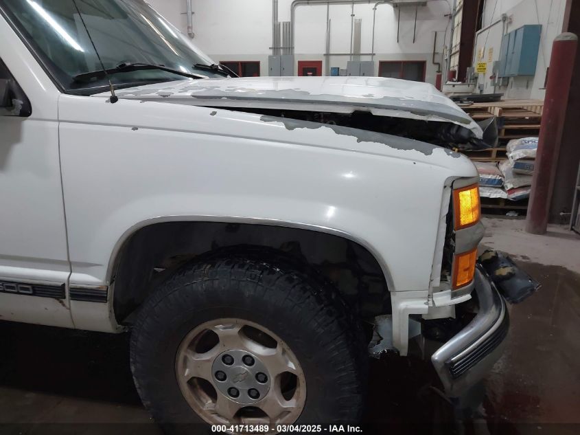 1996 Chevrolet Tahoe K1500 VIN: 1GNEK13R5TJ341299 Lot: 41713489