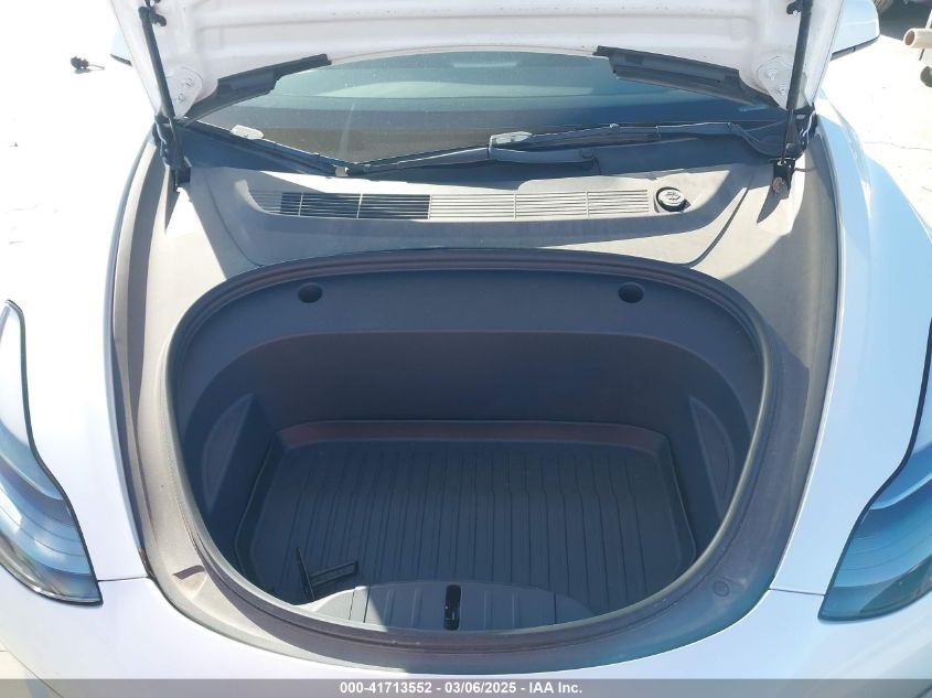 2022 Tesla Model 3 Rear-Wheel Drive VIN: 5YJ3E1EAXNF338584 Lot: 41713552