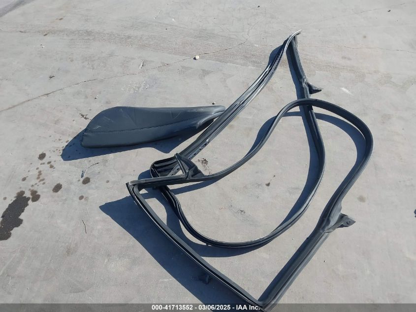 2022 Tesla Model 3 Rear-Wheel Drive VIN: 5YJ3E1EAXNF338584 Lot: 41713552