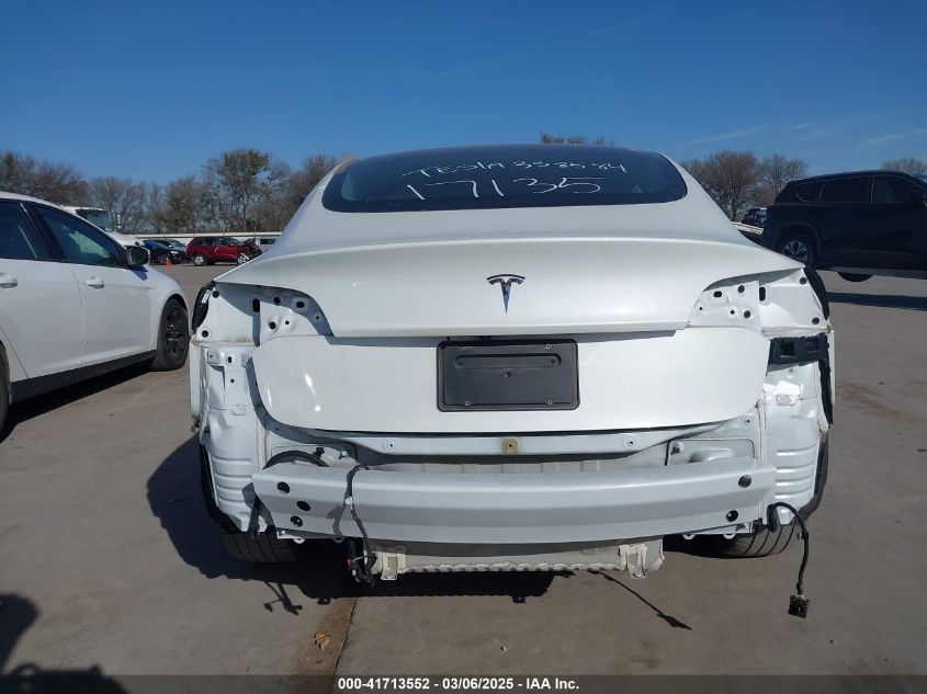 2022 Tesla Model 3 Rear-Wheel Drive VIN: 5YJ3E1EAXNF338584 Lot: 41713552