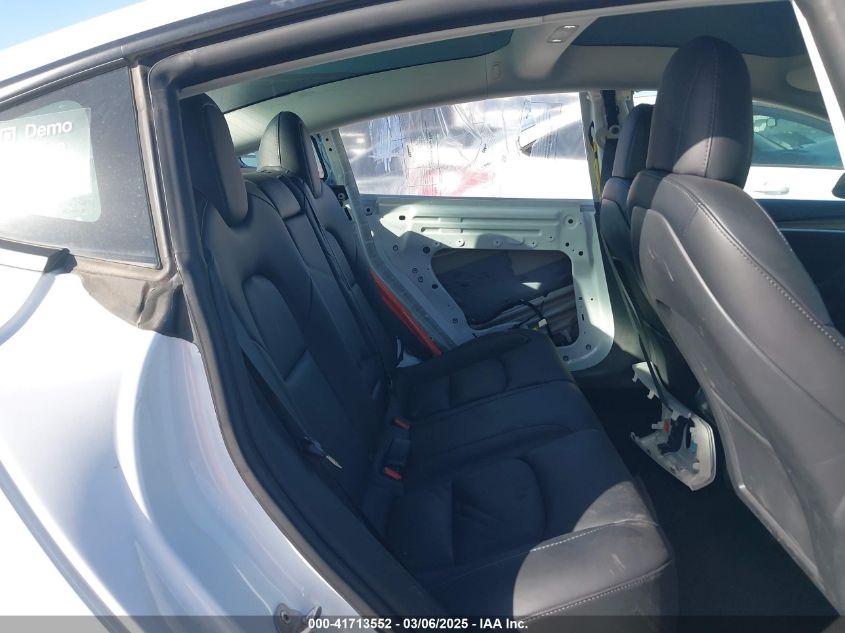 2022 Tesla Model 3 Rear-Wheel Drive VIN: 5YJ3E1EAXNF338584 Lot: 41713552