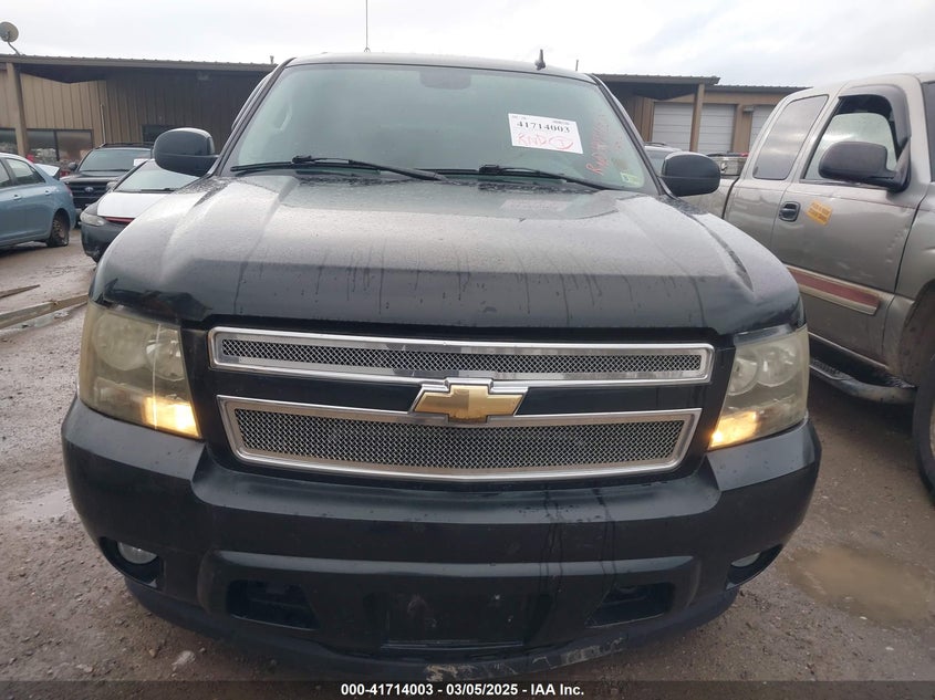 2007 CHEVROLET TAHOE VIN: 1GNFK13057R114935