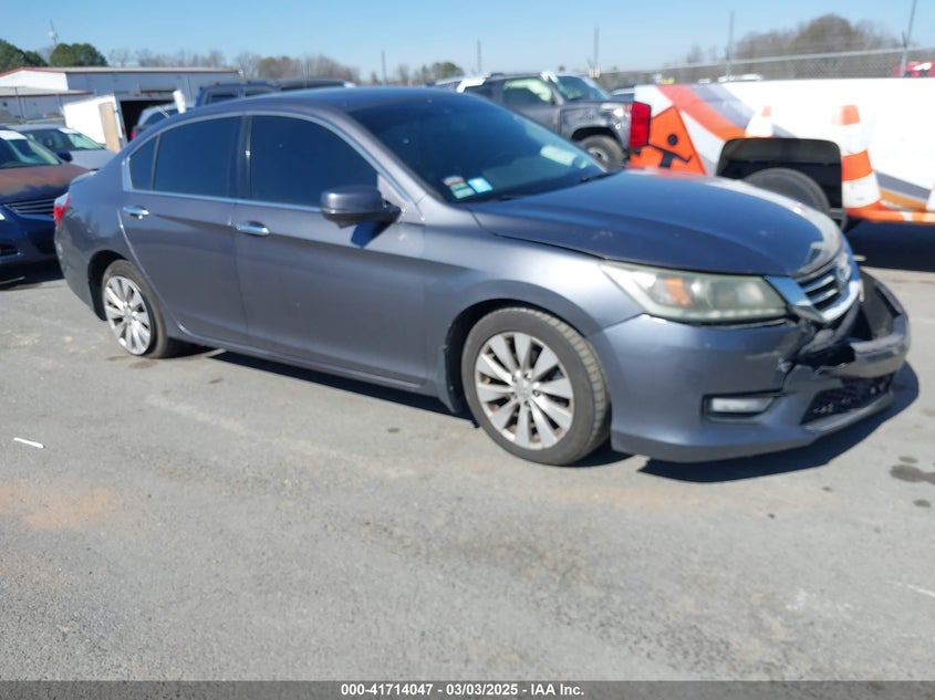 2015 HONDA ACCORD VIN: 1HGCR3F80FA015457