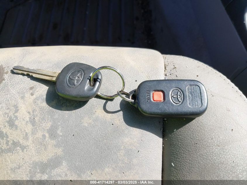 2003 Toyota Camry Le V6 VIN: 4T1BF32KX3U563279 Lot: 41714297