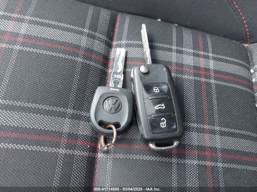 2012 Volkswagen Gti 4-Door VIN: WVWHD7AJ4CW013052 Lot: 41714550