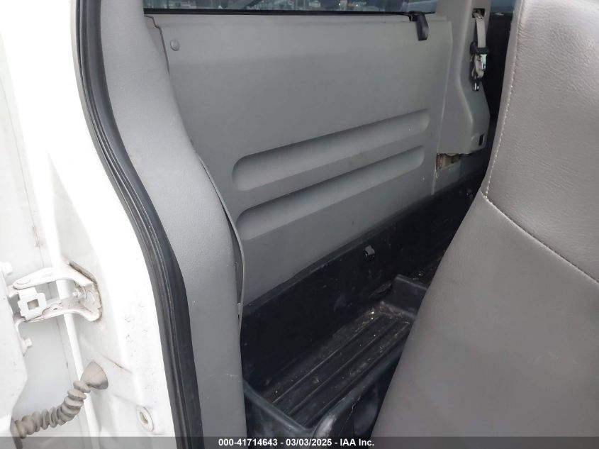 2005 Ford F-150 Stx/Xlt VIN: 1FTRF02275KC36225 Lot: 41714643