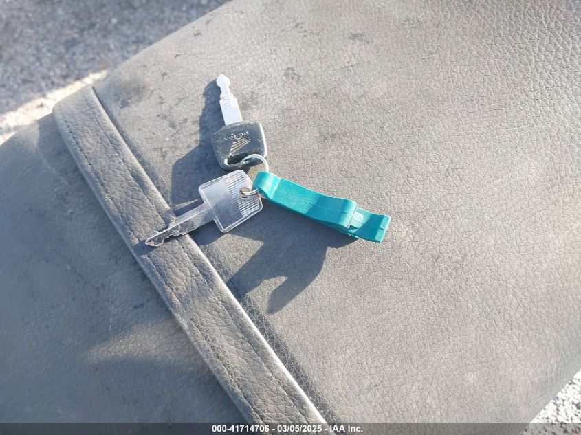 1996 Honda Cb750 VIN: JH2RC3802TM400294 Lot: 41714706