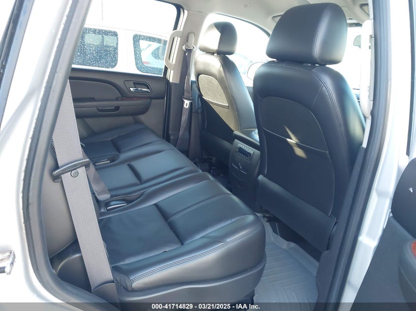 2011 CHEVROLET TAHOE HYBRID VIN: 1GNSKDFJ0BR326929