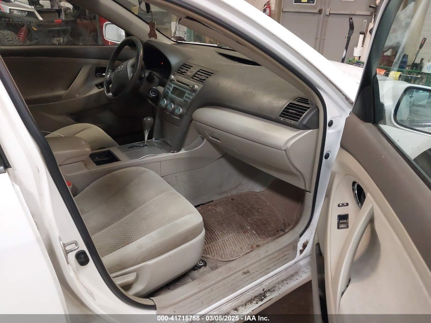 2007 TOYOTA CAMRY VIN: 4T1BE46K57U627818