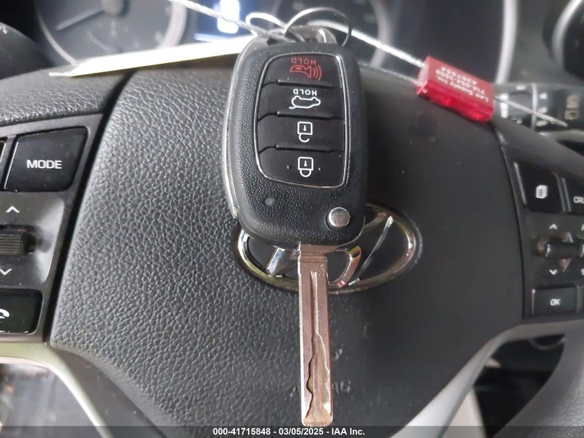2019 HYUNDAI TUCSON SE - KM8J23A49KU891088