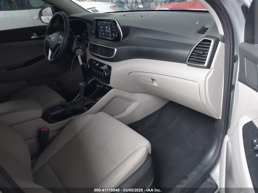 2019 HYUNDAI TUCSON SE - KM8J23A49KU891088
