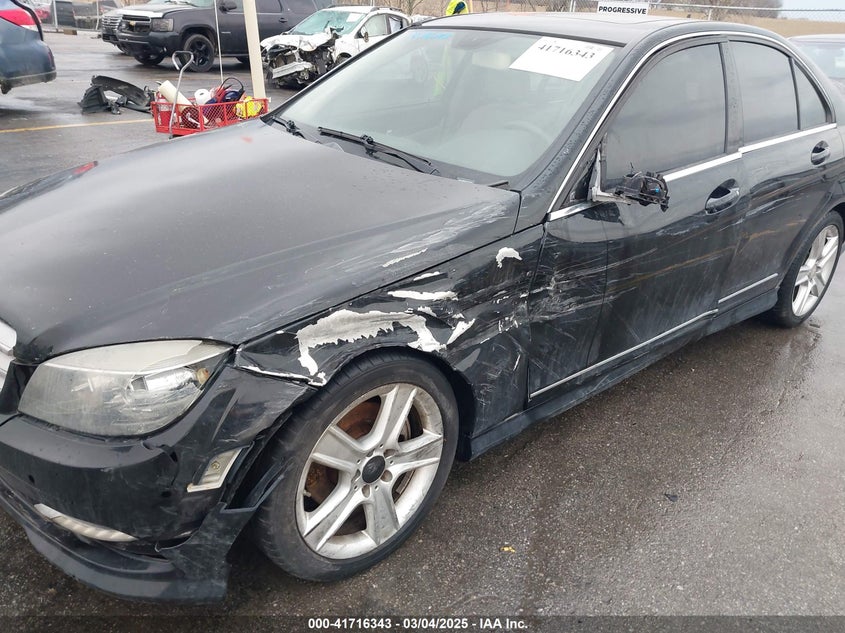 2011 MERCEDES-BENZ C 300 VIN: WDDGF8BB3BR149825