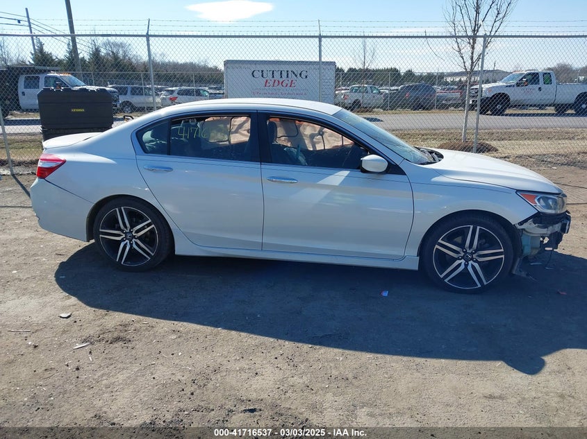 2017 HONDA ACCORD VIN: 1HGCR2F58HA206546