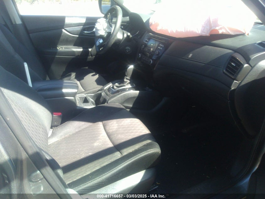 2017 NISSAN ROGUE S - JN8AT2MVXHW013042