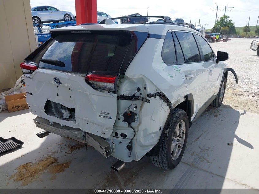 2022 TOYOTA RAV4 HYBRID XLE - 2T3RWRFV5NW128931