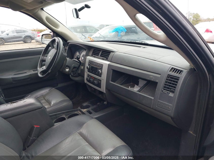 2008 DODGE DAKOTA VIN: 1D7HW58NX8S602604