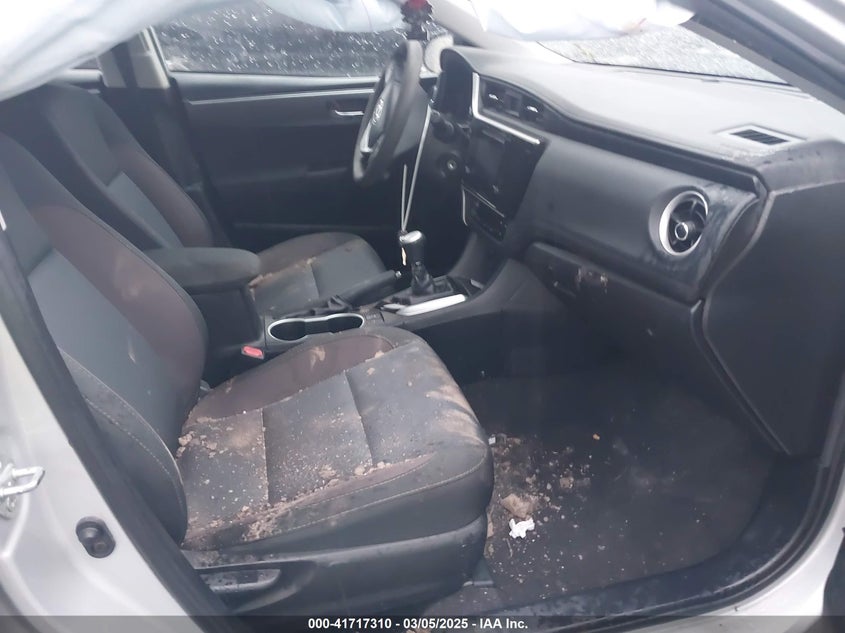 2018 TOYOTA COROLLA LE - 2T1BURHE5JC986389