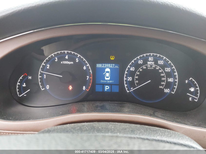 2009 Hyundai Genesis 3.8 VIN: KMHGC46E59U023078 Lot: 41717409