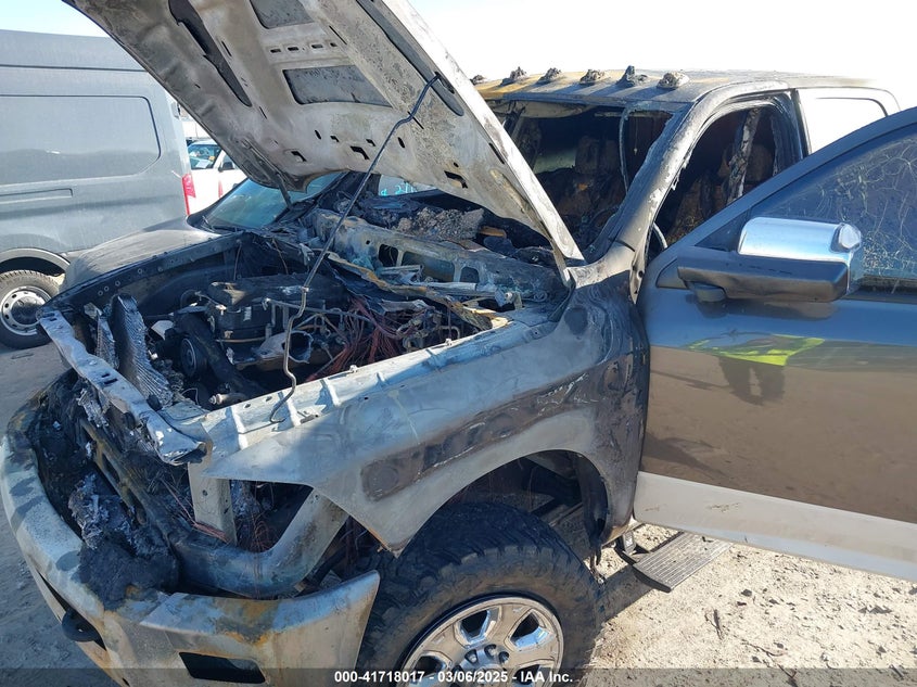 2017 RAM 2500 VIN: 3C6UR5FL0HG562159