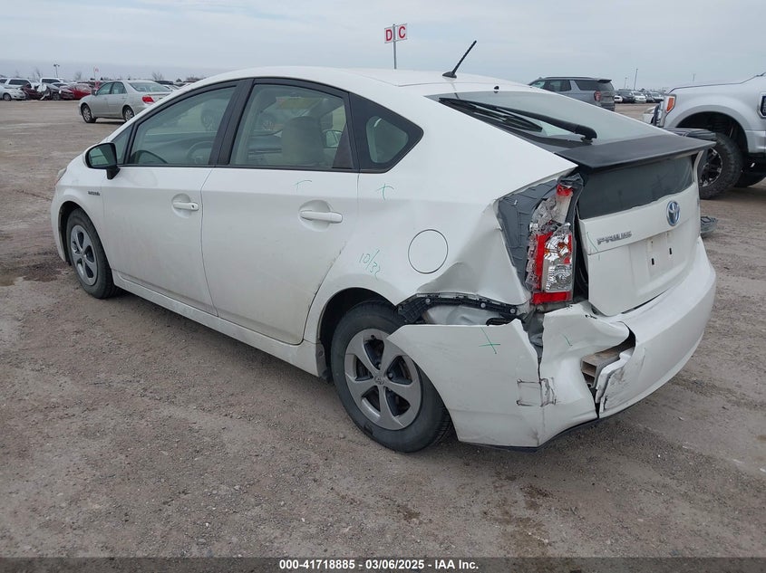2013 TOYOTA PRIUS VIN: JTDKN3DUXD5584540