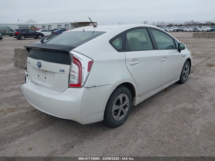 2013 TOYOTA PRIUS VIN: JTDKN3DUXD5584540