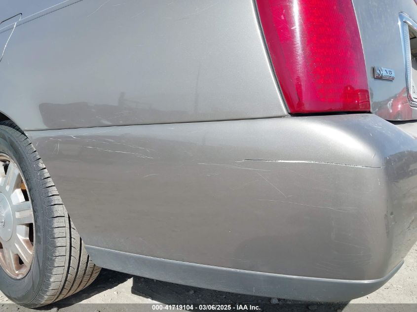 2004 Cadillac Deville Standard VIN: 1G6KD54Y64U169905 Lot: 41719104