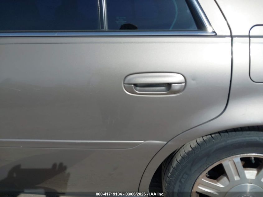 2004 Cadillac Deville Standard VIN: 1G6KD54Y64U169905 Lot: 41719104