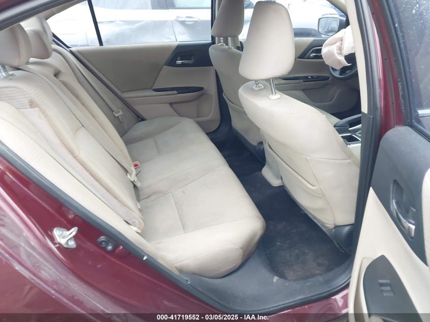 2015 HONDA ACCORD VIN: 1HGCR2F39FA081004