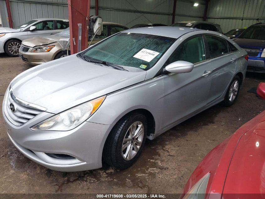 2013 HYUNDAI SONATA GLS - 5NPEB4AC1DH768028