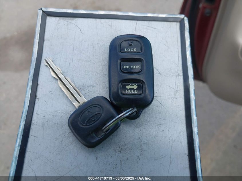 2004 Toyota Camry Le VIN: 4T1BE30K34U296915 Lot: 41719719