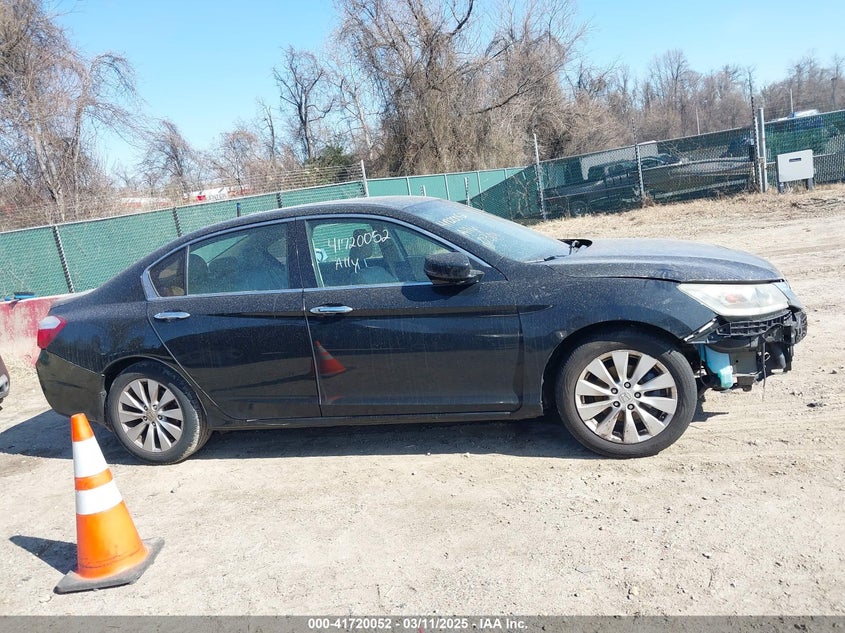 2014 HONDA ACCORD VIN: 1HGCR3F86EA027871