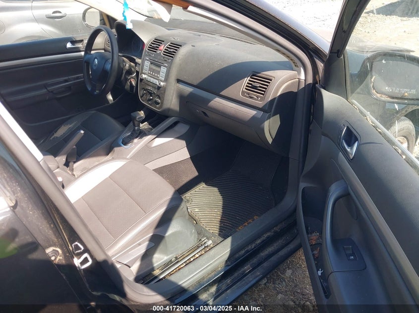 2007 VOLKSWAGEN JETTA VIN: 3VWEF71K17M191199