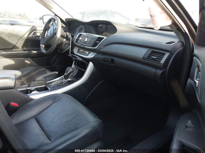 2014 HONDA ACCORD VIN: 1HGCR2F3XEA013969