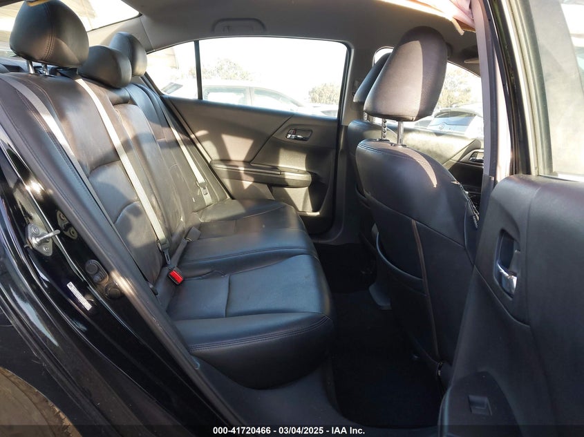 2014 HONDA ACCORD VIN: 1HGCR2F3XEA013969