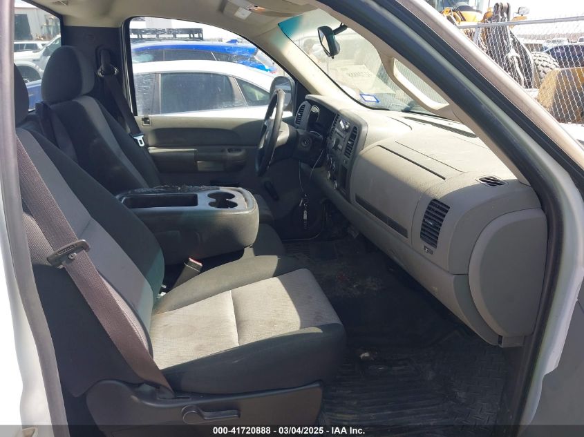 2008 Chevrolet Silverado 1500 Work Truck VIN: 1GCEC14X88Z158152 Lot: 41720888