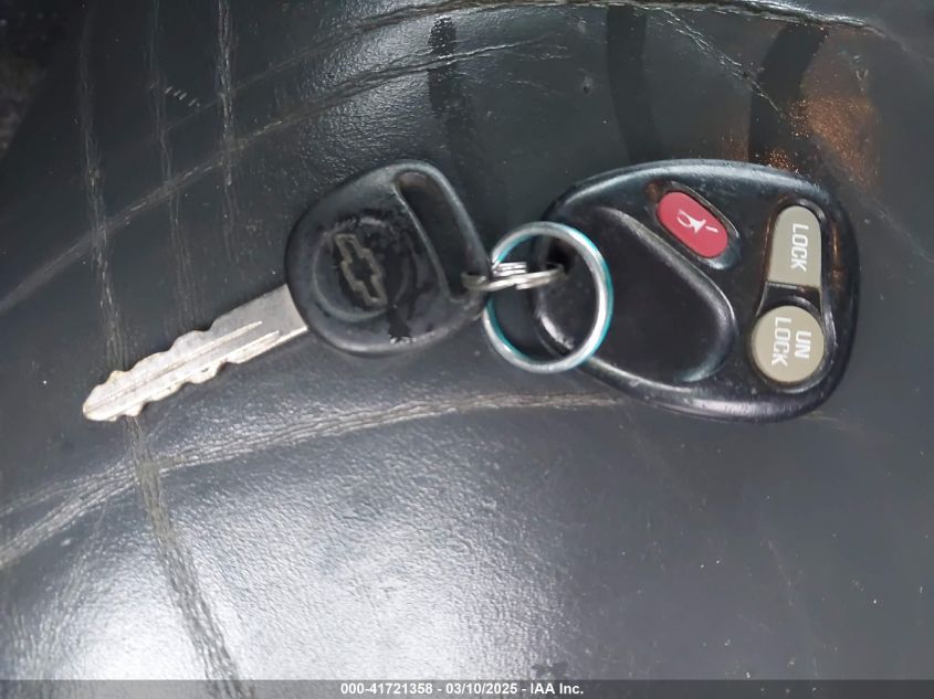 2002 Chevrolet Avalanche 1500 VIN: 3GNEK13T32G222341 Lot: 41721358