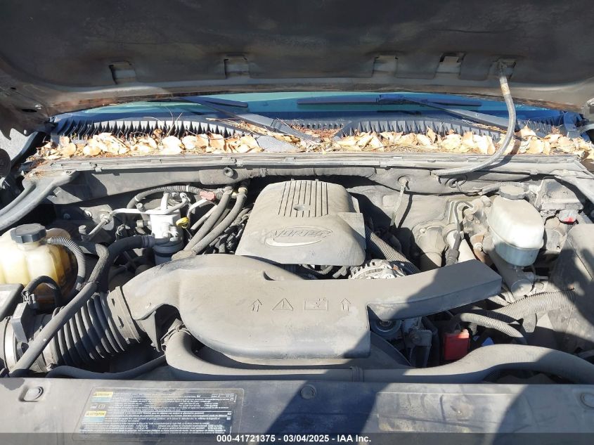 2004 Chevrolet Tahoe Ls VIN: 1GNEC13V24R176647 Lot: 41721375